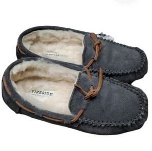 Fireside Boys Slipper Shoes Size 6 Moccasins Faux Fur Lined Warm Flaws